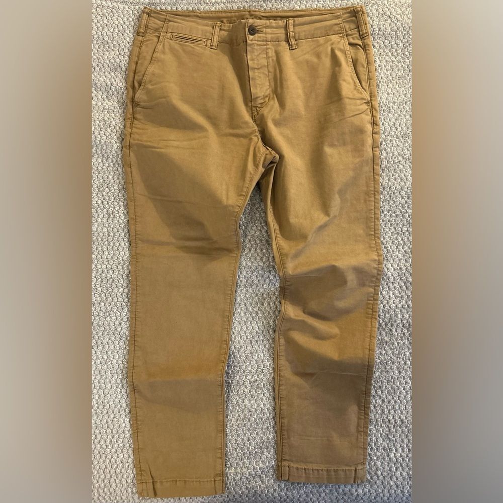 American Eagle 🦅 Skinny Khakis